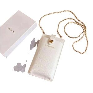 Chanel White Coco Crush Quilted Phone Pouch with Gold Chain